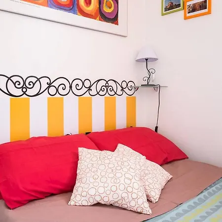Daire Studio In The Old Town Int. 10