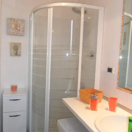Daire Studio In The Old Town Int. 10